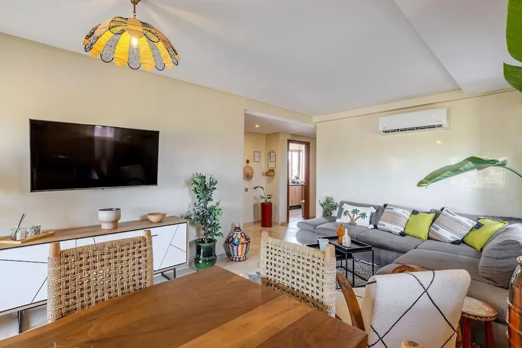 New And Renovated Appartment-Prestigia-Pool-Parking Marrakesh Apartamento